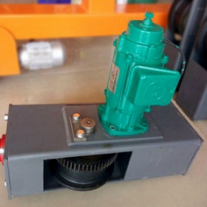 ���˽�Wʽ���ؙC(j��)���O(sh��)Ӌ(j��)���_�l(f��)���̆�