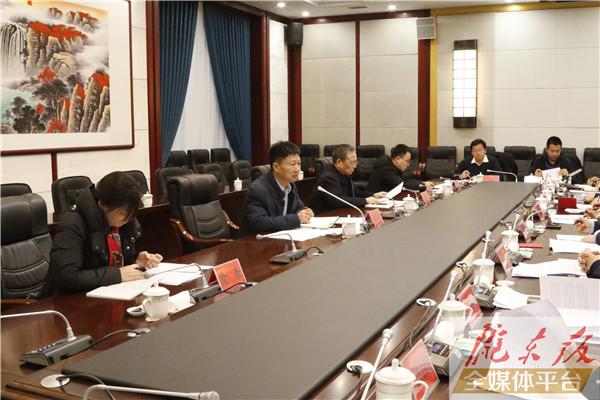 河南心連心化學(xué)工業(yè)集團(tuán)負(fù)責(zé)人來慶陽(yáng)市考察