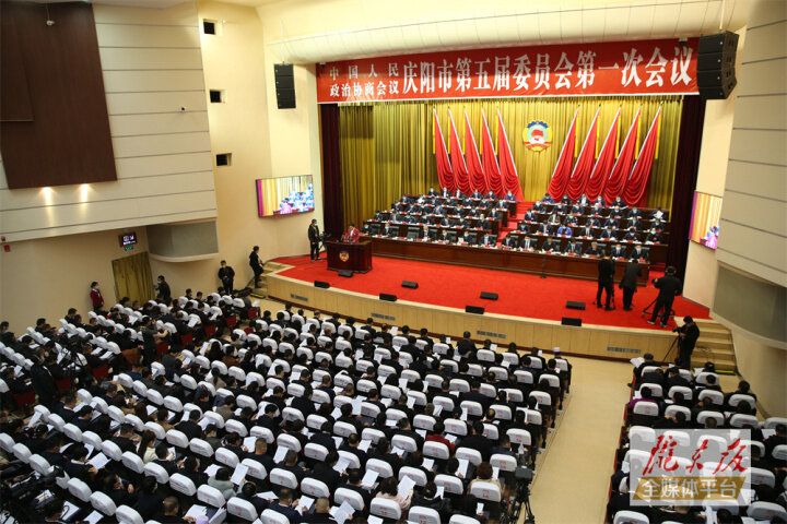 【市兩會視頻海報】五年來，政協(xié)工作提質(zhì)增效，為慶陽高質(zhì)量發(fā)展作出了積極貢獻