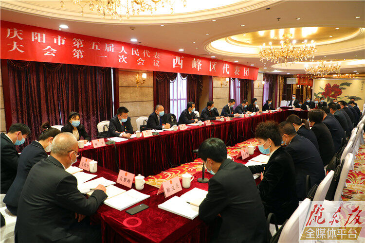 【聚焦兩會·圖集】履職盡責展風采，市人大代表分團審議市人大常委會和市法檢兩院工作報告