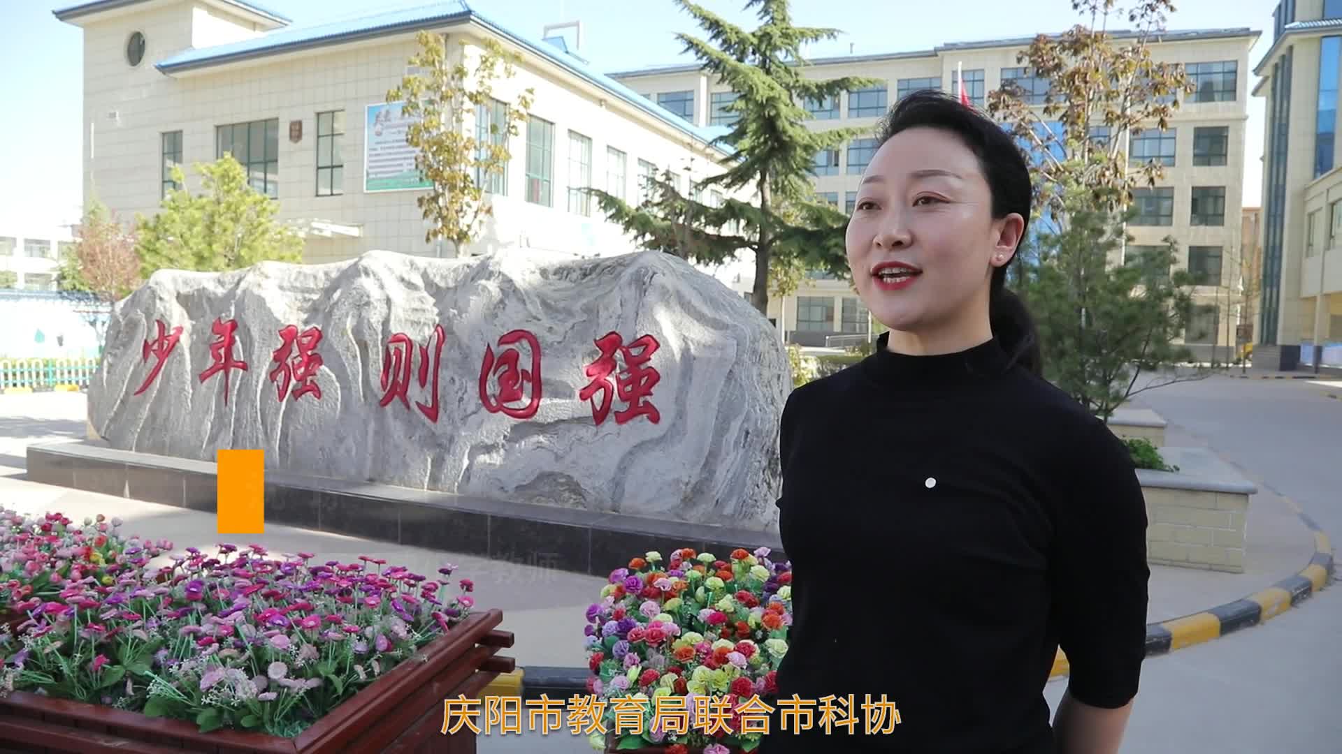【第一眼】贊！科普知識(shí)進(jìn)校園，讓學(xué)生“零距離”感受科技魅力……