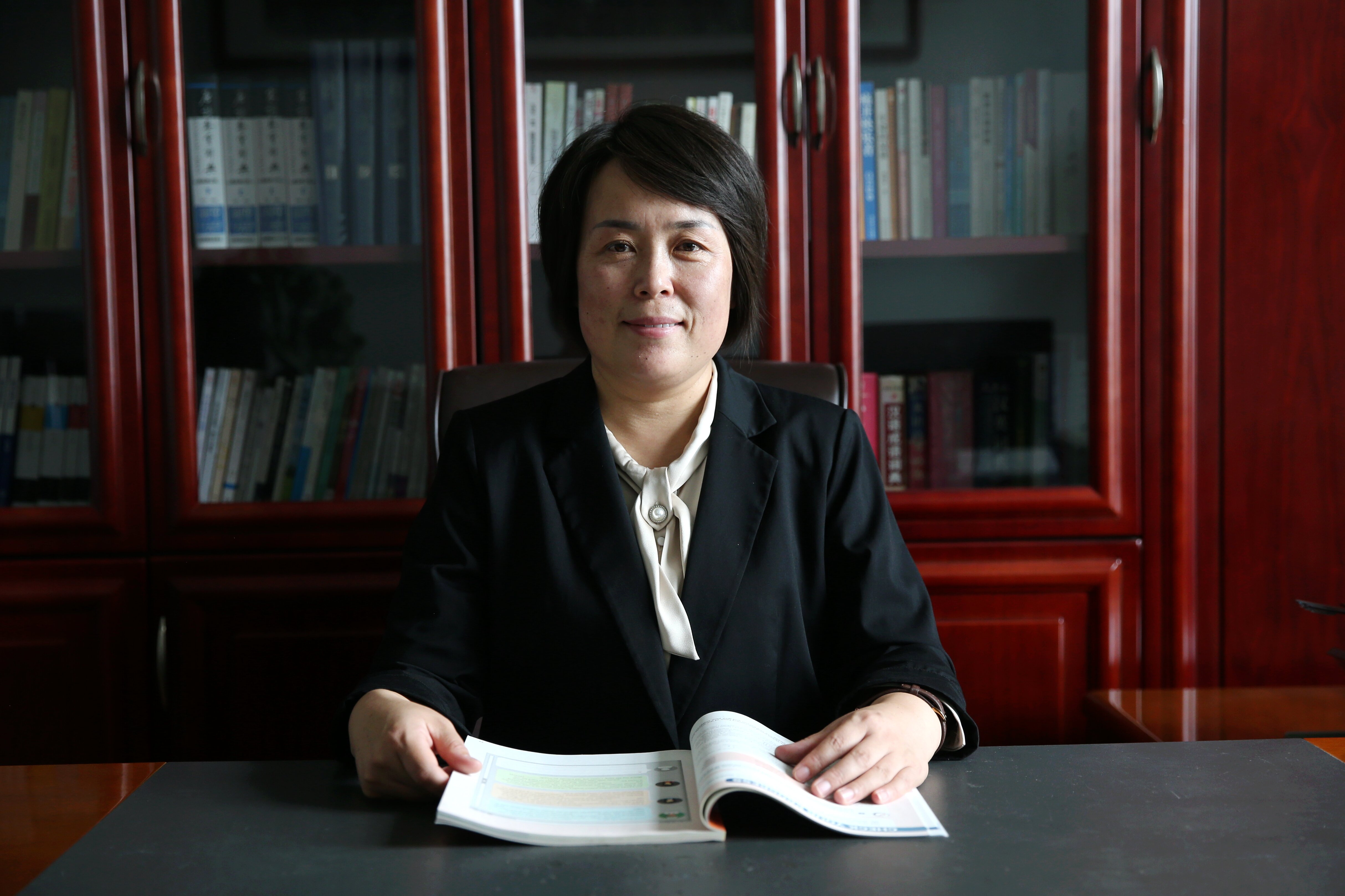打造“卓越課程體系” 推動學校卓越發(fā)展——訪慶陽一中黨委書記、校長宮亞妮